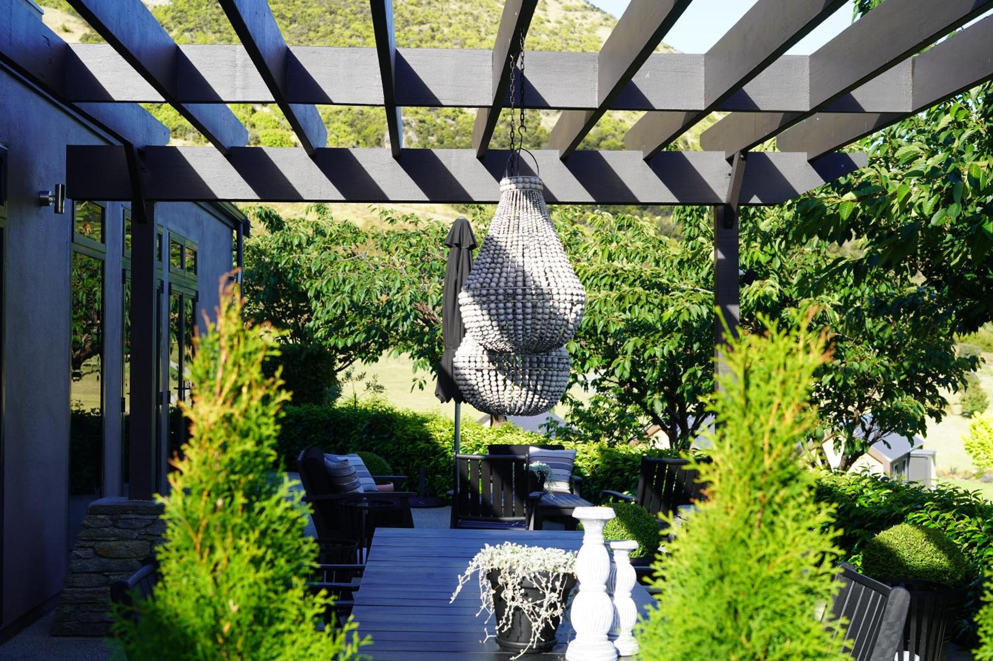 Mt Rosa Lodge Boutique Vineyard Accommodation Wanaka Exteriör bild