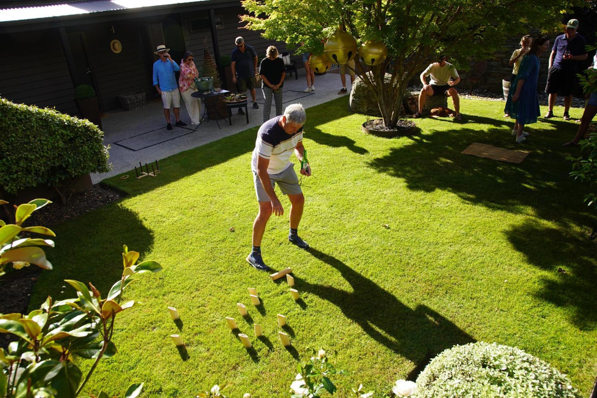 Mt Rosa Lodge Boutique Vineyard Accommodation Wanaka Exteriör bild