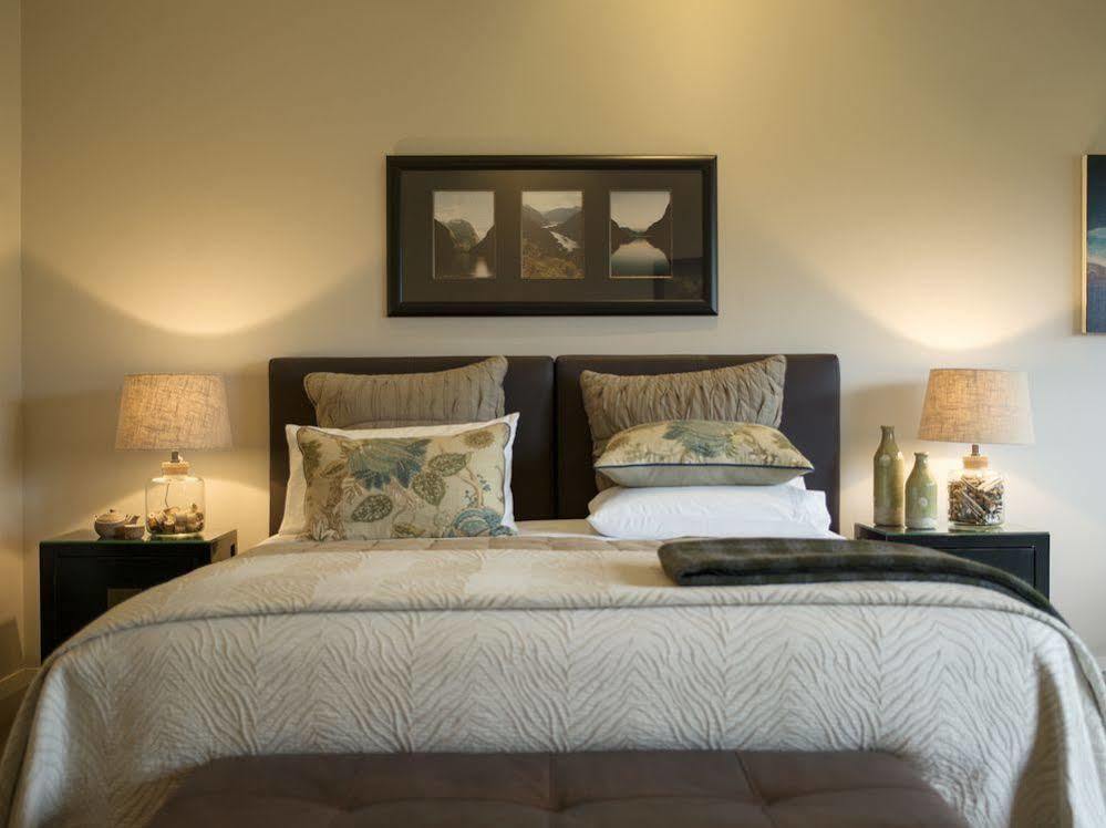 Mt Rosa Lodge Boutique Vineyard Accommodation Wanaka Exteriör bild