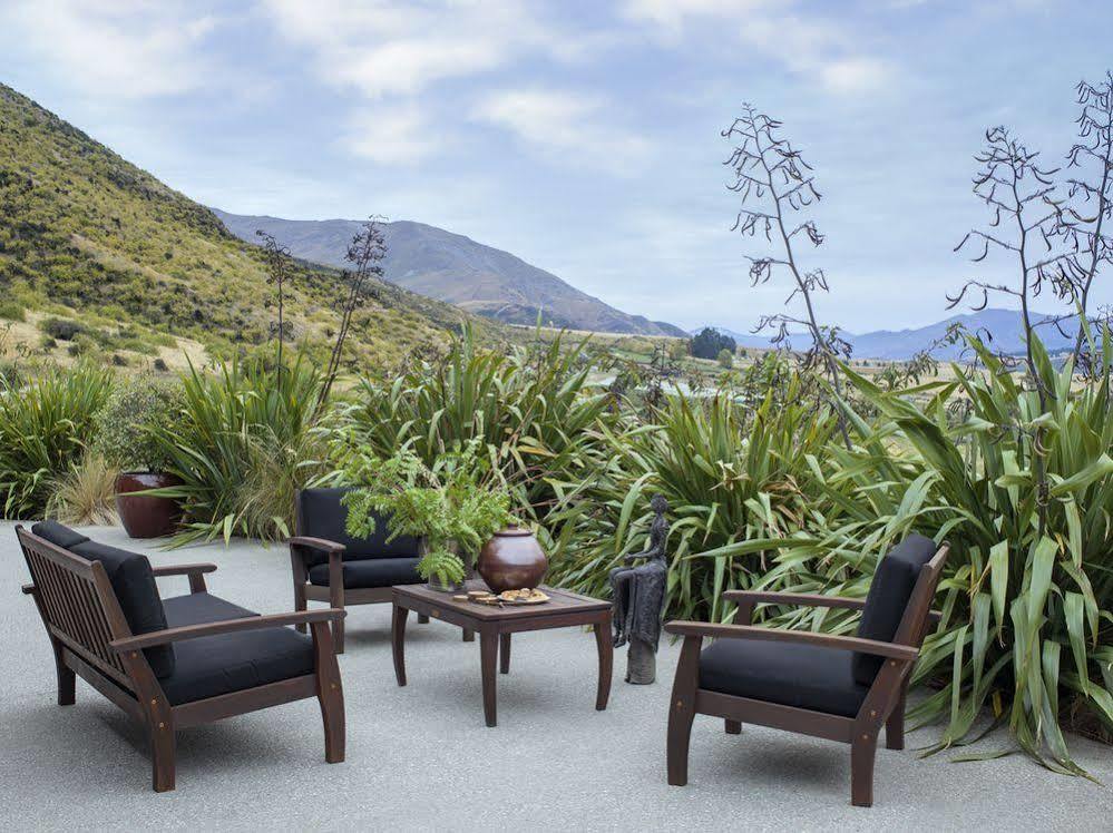 Mt Rosa Lodge Boutique Vineyard Accommodation Wanaka Exteriör bild