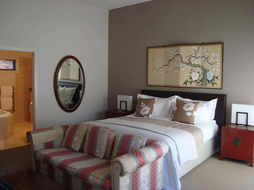 Mt Rosa Lodge Boutique Vineyard Accommodation Wanaka Exteriör bild
