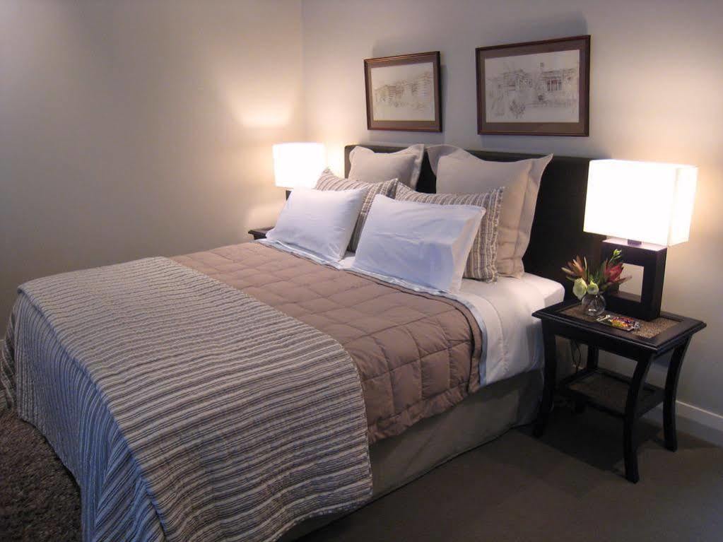 Mt Rosa Lodge Boutique Vineyard Accommodation Wanaka Exteriör bild