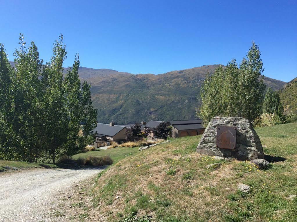 Mt Rosa Lodge Boutique Vineyard Accommodation Wanaka Exteriör bild