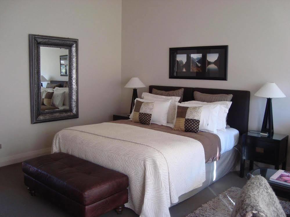 Mt Rosa Lodge Boutique Vineyard Accommodation Wanaka Exteriör bild